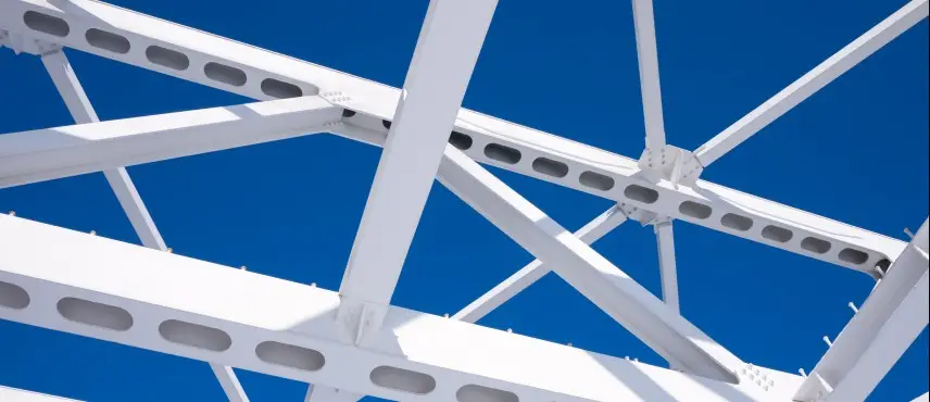 Structure métallique avec peinture ignifuge